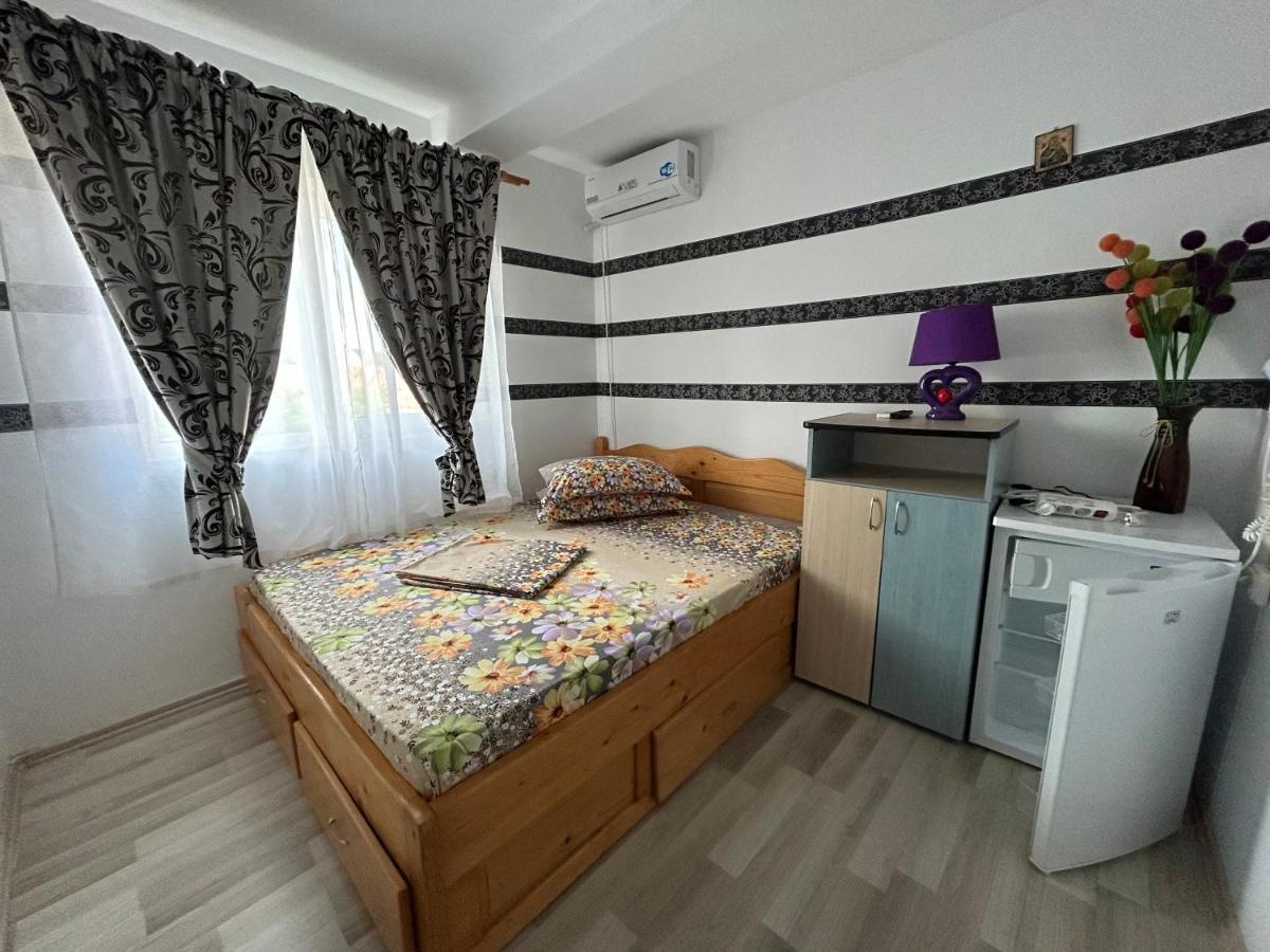 Vila Maricris Tuzla Exteriör bild